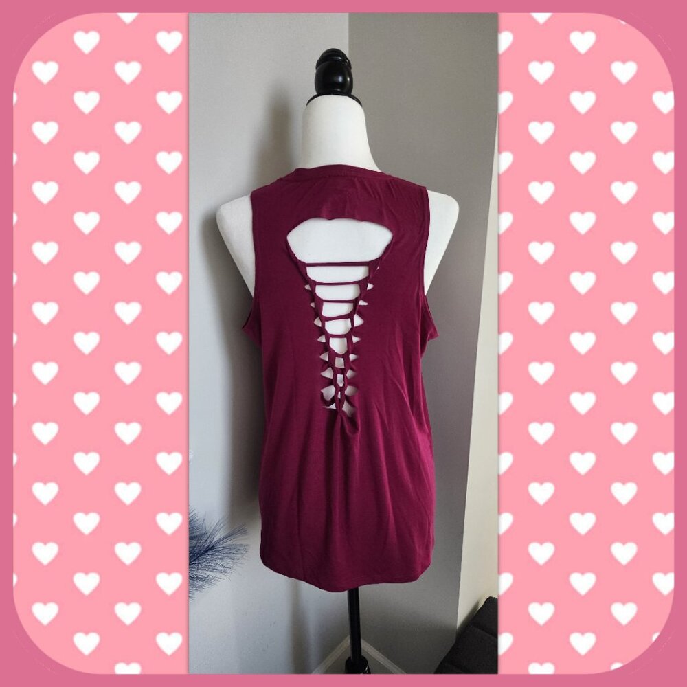 MNY Performance || Fuschia Workout Top (SIZE L)